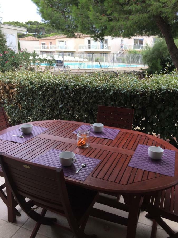 Residence Les Jardins Du Phoebus Appartement กรุยซ็อง ภายนอก รูปภาพ