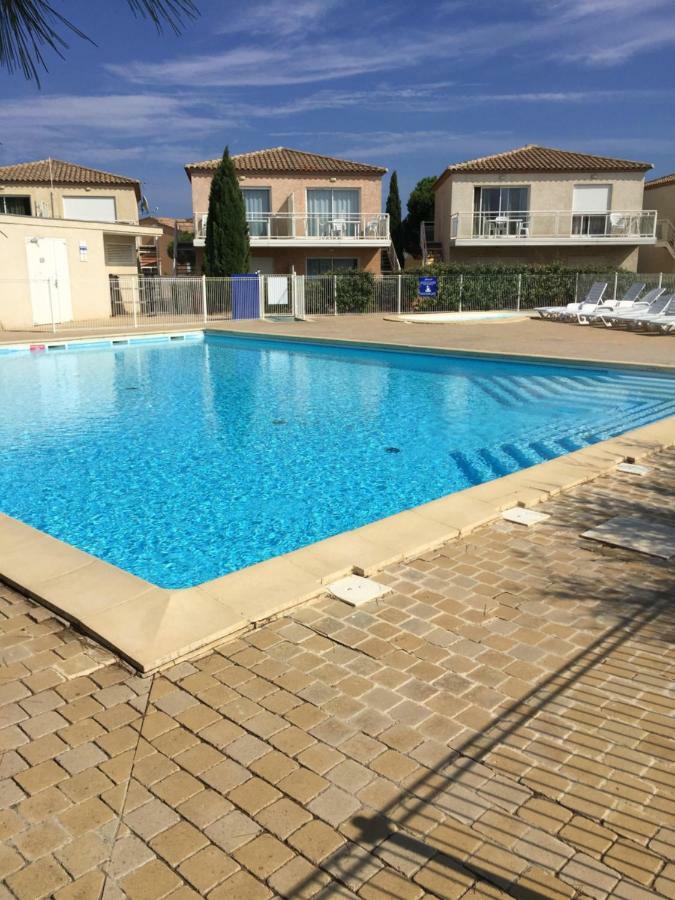 Residence Les Jardins Du Phoebus Appartement กรุยซ็อง ภายนอก รูปภาพ